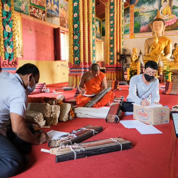 EAP1319 manuscript survey in Vat That Khao temple, Vientiane, Laos